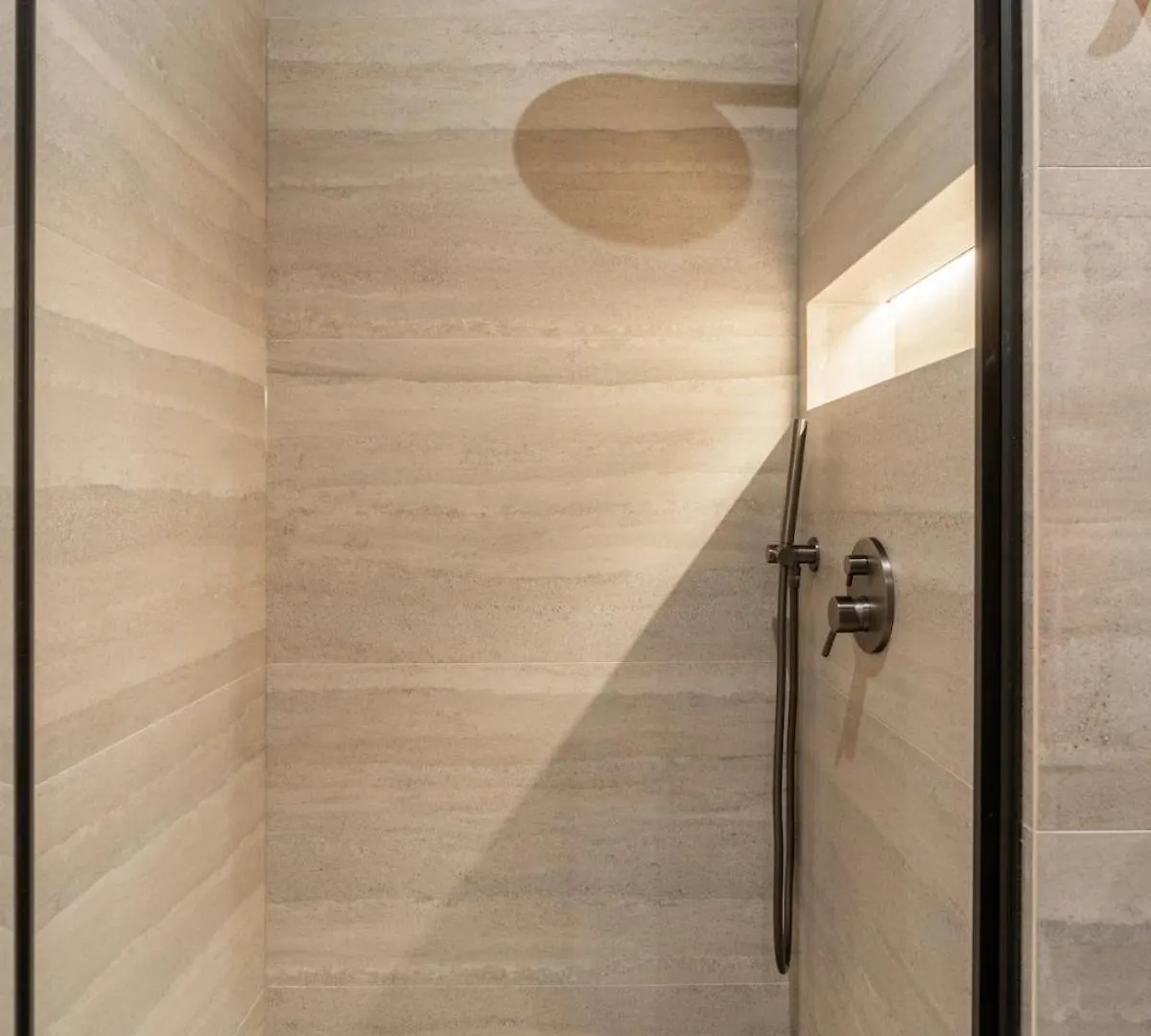 Luxury Apartment Of 140 Sqm Paryż