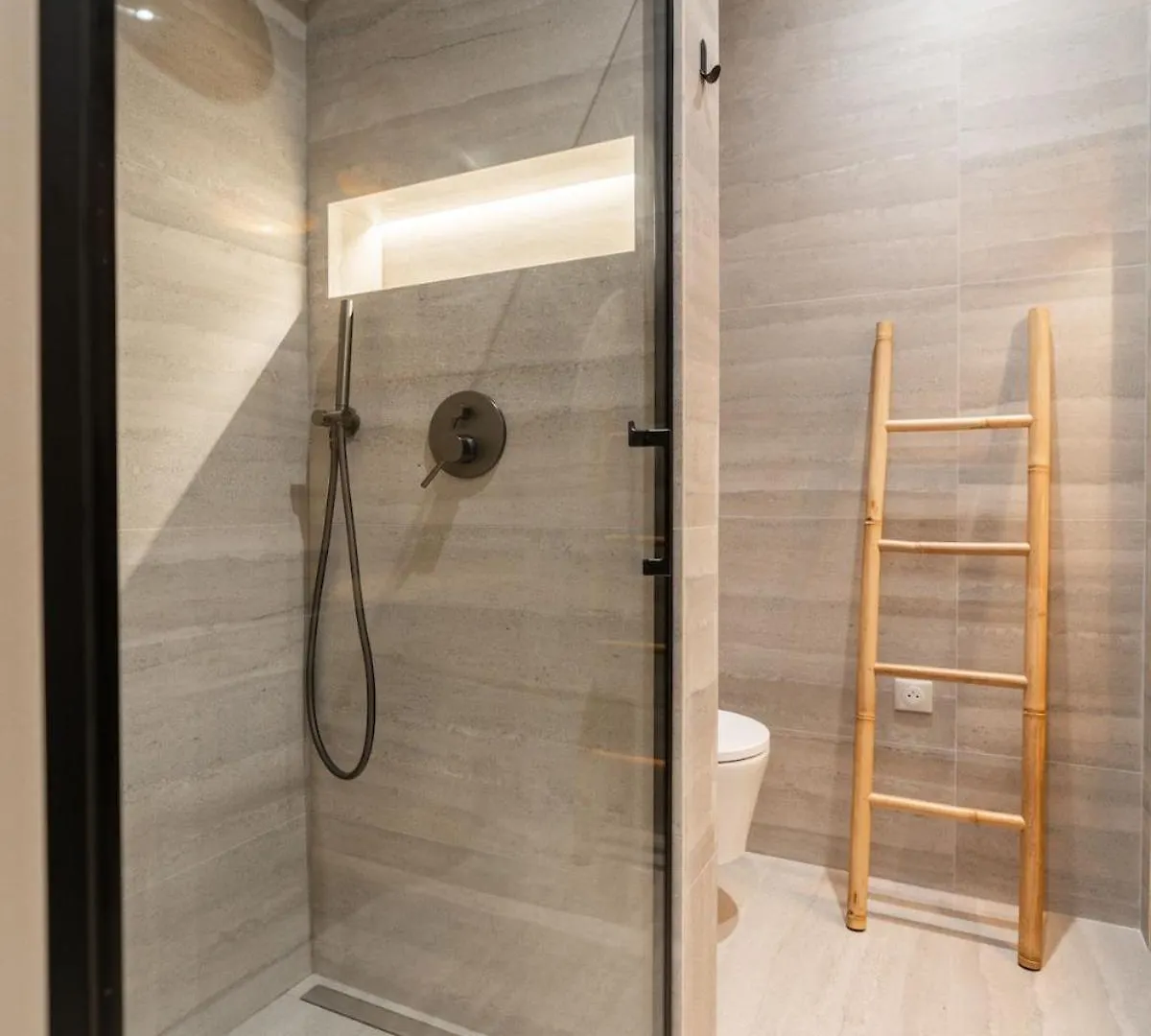 Luxury Apartment Of 140 Sqm Paris