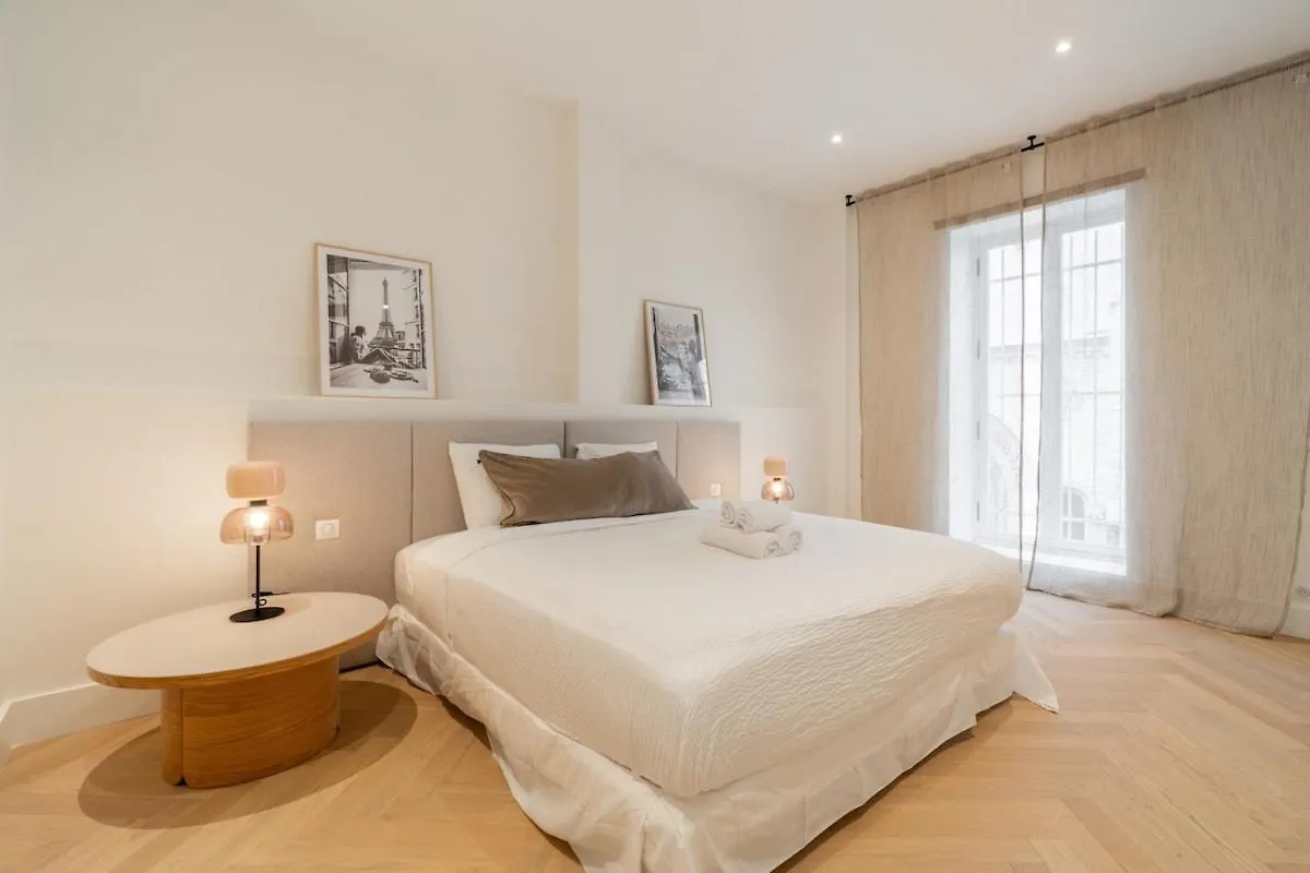 Luxury Apartment Of 140 Sqm Paris