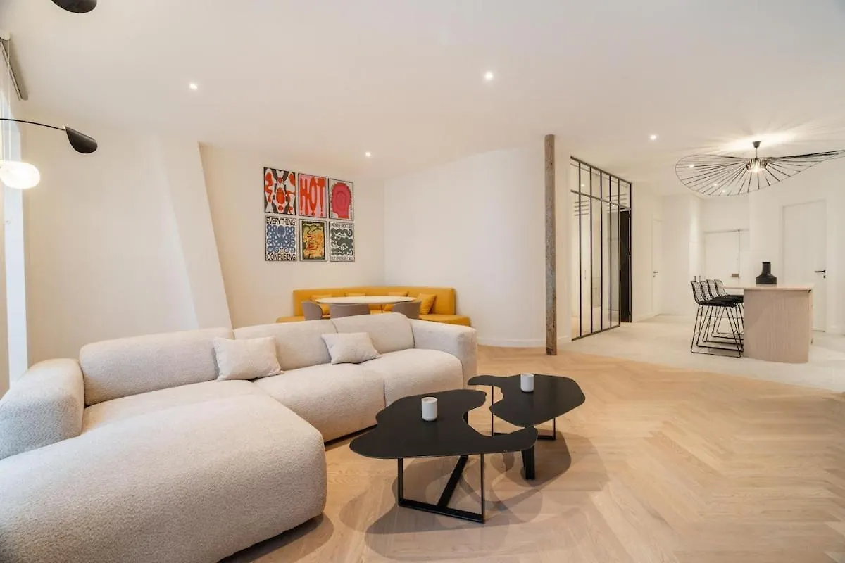 Luxury Apartment Of 140 Sqm location